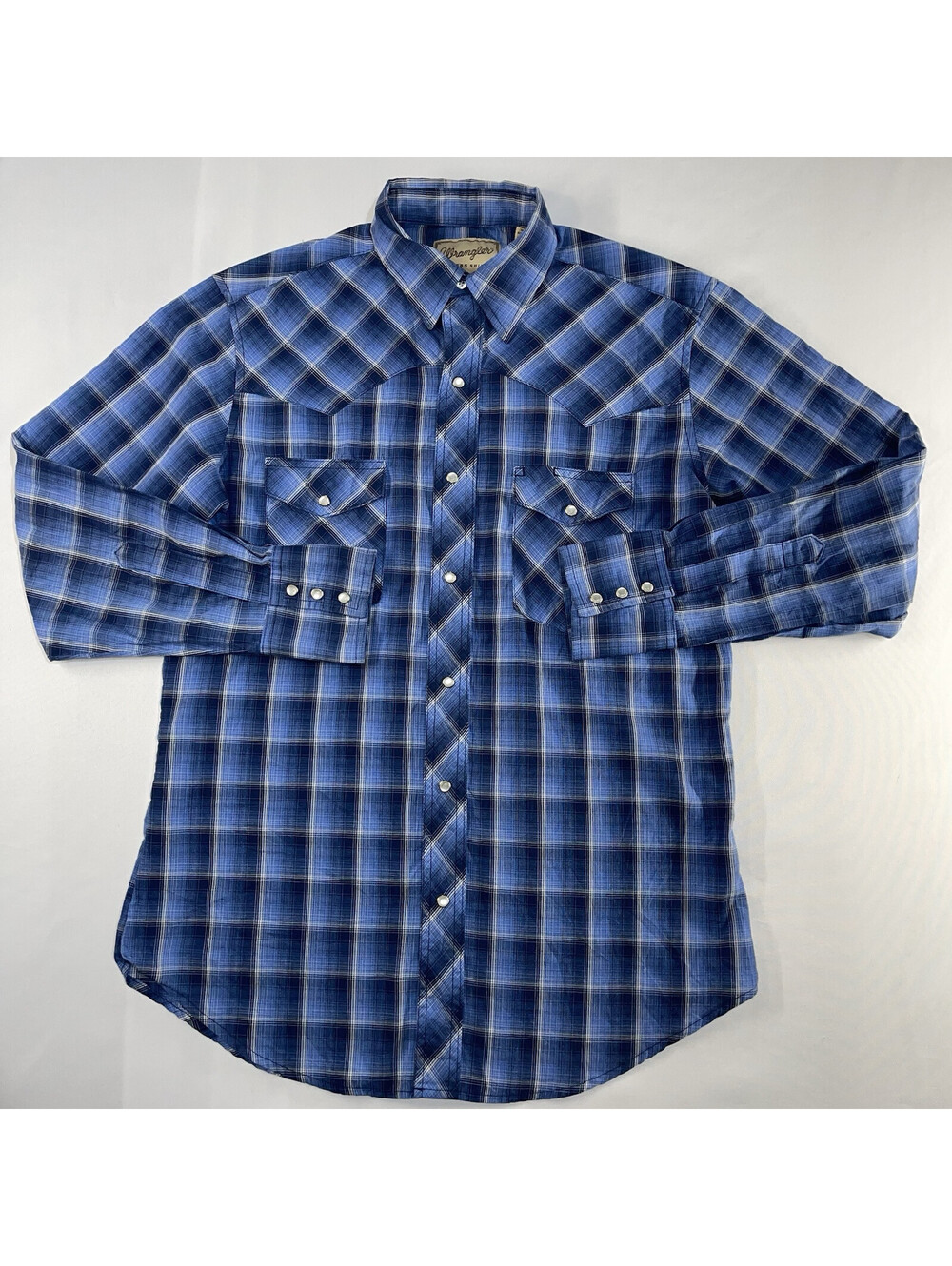 Wrangler Shirt Men's M Blue Plaid Long Sleeve Pearl Snap Western Cowboy Rodeo